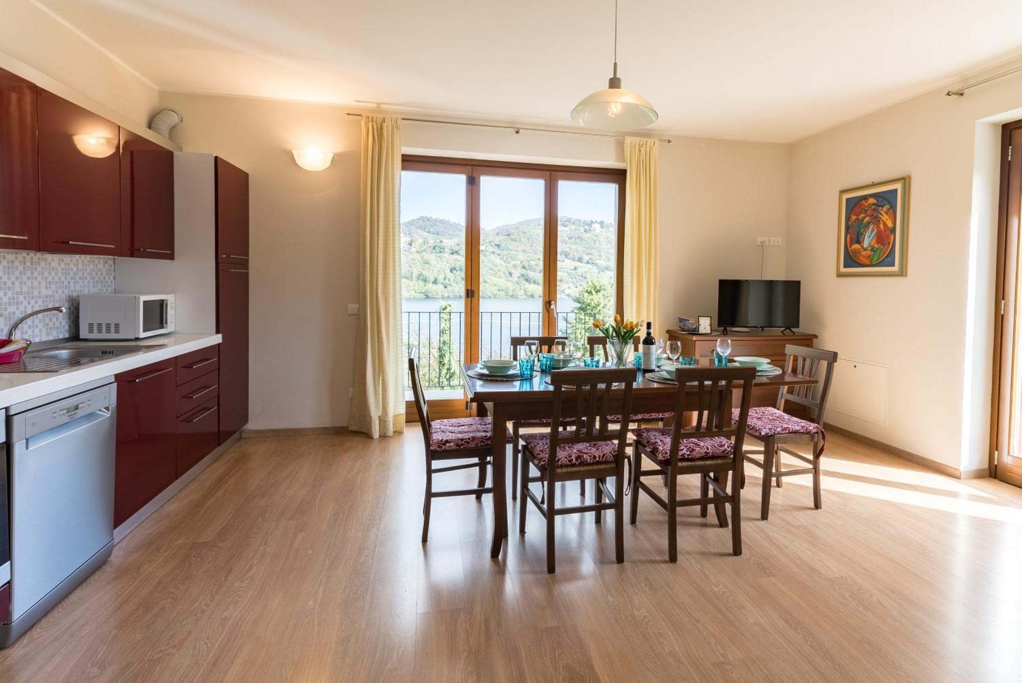 Casa Elsa - Lago D'Orta Orta San Giulio Bagian luar foto